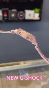 Casio G-Shock นาฬิกาผู้หญิง รุ่น GMA-P2100ST-4A จีช็อค