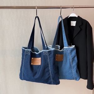 กระเป๋ายีนส์แฟชั่นเกาหลี 2023 กระเป๋าสะพายไหล่ใบหญ่ 2 สี รหัส J-023