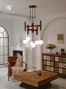 MOYU | French Vintage Minimalist Solid Wood Chandelier