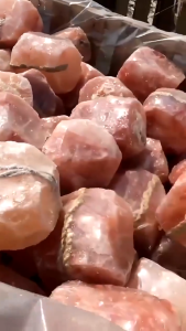 2-3KG Himalayan Mineral Block Natural Himalayan Salt Licks Block for Livestock Animal Goat Cow Horse