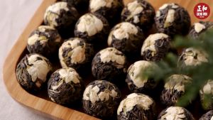 茉莉花龙珠花茶 15个 100-130g Jasmine Long Zhu Flower Tea 15 pieces Teh Herba