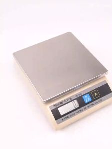 TANITA KD-200 Small Electronic Scale: A High-Precision Kitchen Scale