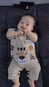 Jumper Chinos Bayi: Perlengkapan Bayi Berkualitas & Desain Keren