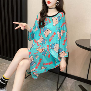 ชุดเดรสแขนสั้นผ้าไหมน้ำแข็งฤดูร้อนปี 2024 สำหรับผู้หญิงไซส์ใหญ่ ทรงหลวม ยาวปานกลาง แห้งเร็ว สไตล์ชายหาด เสื้อผ้าทำงานสไตล์เกาหลี