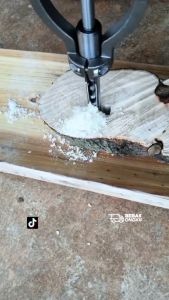 Dudukan Bor Tangan Bobok & Adaptor Bobok Kayu