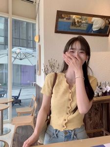 Áo Len Cardigan Tay Ngắn Viền Cổ Điển Thanh Lịch Cho Nữ Mùa Hè Thiết Kế Mới Áo Ngắn Kiểu Dáng Ôm Vừa Vặn Chất Liệu Polyester