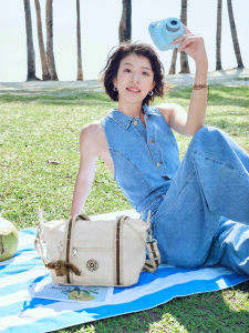 Kipling | Large Capacity Lightweight Tote Bag