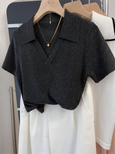 Áo Thun Tay Ngắn Cổ Polo Màu Xám Đậm Cho Nữ Mùa Hè Nhỏ Nhắn Cổ Chữ V Áo Len Dệt Kim Bằng Lụa Băng Áo Phông