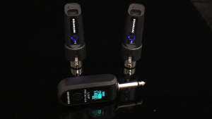 RAYHAYES UHF Wired to Wireless Microphone Converter Mic Transmitter & Receiver Receiving