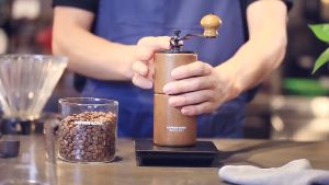 เครื่องบดเมล็ดกาแฟมือหมุน CAFEDE KONA ที่บดกาแฟพกพา 25 กรัม ปรับขนาดการบดเมล็ดกาแฟได้ งานคุณภาพ