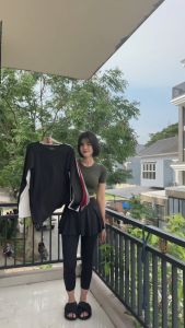 MOOTA Sasmaya Baju Workout Wanita Lengan Panjang Model Asimetris  Muslim Friendly Pilates Poundfit Yoga - 203