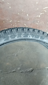 20x2.125 LEO BICYCLE TIRE (BMX-441/DIAMOND/TRACTOR GRIP/ORDINARY) LEO TIRE BRANDNEW