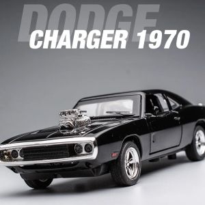 1:32 Simulation 1970 Dodge Charger Alloy Sports Car Model Sound Light Pull Back Luxury Car Childrens Toy Gift Ornaments