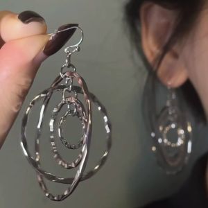 Retro Chill Multi-Layered Bead Earrings Fashion Minimalist Design High-End Feeling Cold Style Lightweight Alloy Ear Jewelry