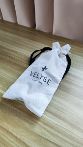 Velyse 90° Wick Trimmer เวลลีสซ์ กรรไกรตัดไส้เทียน 90 องศา