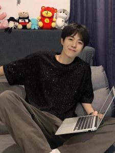 plus Size 300 Pounds Youth Shoulder Short Sleeve T-Shirt Men 2025 New Summer Heavyweight Pure Cotton Loose Half Sleeve Top