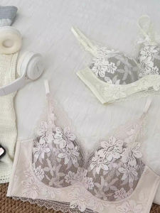 chaqi | V-Neck Lace Invisible Underwire Free Gathering Smoothing Womens Bra