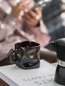 Retro Kiln-fired Irregular Ceramic Mugs Handmade Office Coffee Cups Creative High Aesthetic Value Daily Use Japanese Style