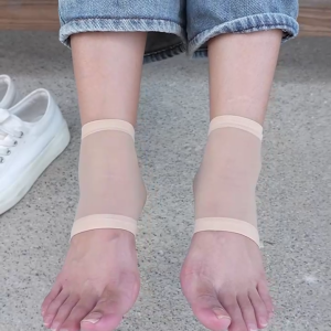 Maelizz ถุงเท้ารองส้น ป้องกันรอยแตก ถุงเท้าซิลิโคน ป้องกันส้นเท้าแตก ให้ความชุ่มชื้น บรรเทาอาการปวดเท้า 203 FSA ซิลิโคนรองส้นเท้า ปลอกเจลป้องกันส้นเท้า