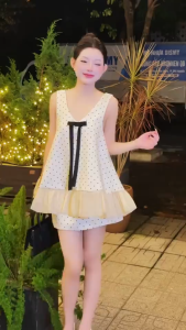 MKQC_Set bánh bèo set tiểu thư đi tiệc Tuyết Mưa chấm bi Tơ Bí cổ V đính nơ mix chân váy mini lót