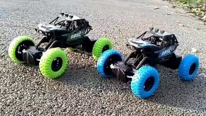 PROMO RC Remote Control Mobil ROCK CLIMBER CRAWLER OFFROAD Sneak Boost Monster Berlampu Baterai Cas