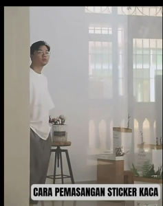 Stiker Kaca Bulat Besar Tidak Tembus L122CmxP50Cm Ada Lem di Stiker Setelah Lapisan di Buka Original Bahan Premiummm Bahan Tebal Tidak Tembus Pandang Stiker Bagus Tidak Mudah Lepas Sangat Mantap Cocok Untuk Lapisan Kaca Rumah Dekorasi Halaman Rumah best 1