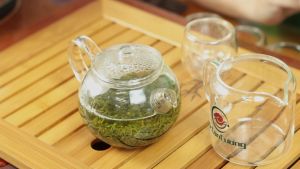 Trà Đinh Ngọc - Lộc Tân Cương -  Trà Thái Nguyên Thượng Hạng Hộp 250 gram