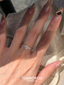 Ultra-Shiny Thin Ring for Women Unique Commute Versatile Index Finger Ring Elegant Stackable Daily Wear Fashion Jewelry