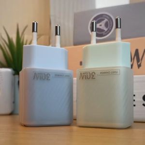 Charger GAN 30 Watt Remax RP-U91 Ice Cubes Series GaN 30W QC3.0 Adaptor Fast Charging