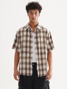 Fashionable Retro Plaid Shirt Loose Fit Casual Short Sleeve for All Seasons Urban Style Cotton Polyester Blend Shirt