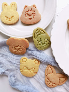 Cute Cartoon Baking Molds SKZOO Boys Group Squirrel Pig Rabbit Guinea Pig Cookie Shaped Baking Tools Korean Style PLA Material