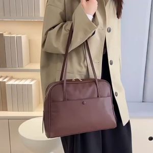 1790 ( READY STOCK ) PU SLING BAG EU FASHION HOUSE