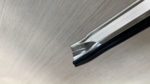 Genuine 51131944121 BMW E34 Door Window Molding Left คิ้วโครเมี่ยมโครงประตูด้านหน้าซ้าย คิ้วประตู