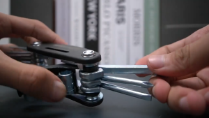 Kunci pas Lipat Obeng TaffSPORT Serbaguna - Multifunctional 15 in 1