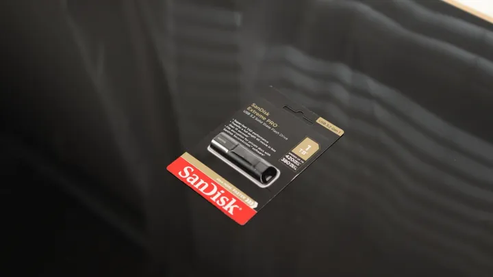 Extreme PRO USB 3.2 Solid State Flash Drive 128GB-256GB