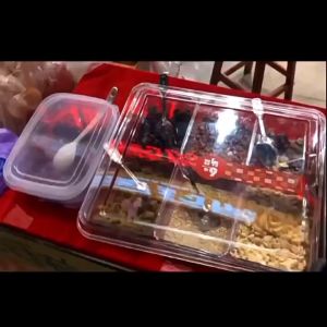 กล่อง กล่องใส่ 6/8 ช่อง กล่องใส่ขนม กล่องใส่อาหาร กล่องรวมกัน 6/8 ช่อง