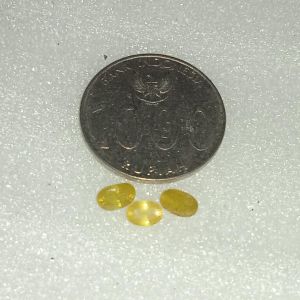 Batu Safir Kuning Mini Yellow Sapphire Cutting Diamond 6x4x3 Estimasi Per Pcs