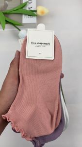 Tất nữ cổ thấp mẫu tai bèo vớ cổ thấp nữ trơn màu chất liệu cotton êm mềm mịn mát - NGANCOBEO-FIVE-2004-1DOI