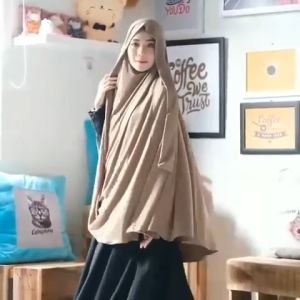 Halima Jilbab Bahan Jersey Premium Hijab Kerudung Bergo Instan French Khimar Cadar Syari Jumbo