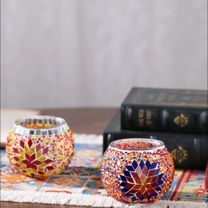 แฮนด์เมดโมเสคที่เขี่ยบุหรี่ห้องนอนโฮมสเตย์โรงแรมห้องนั่งเล่นโต๊ะเขี่ยบุหรี่กลมที่เก็บกระป๋องตกแต่งเชิงเทียน