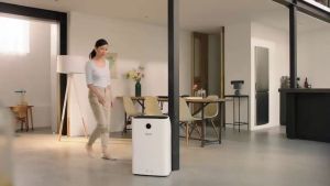 Máy lọc không khí kiêm tạo ẩm 2 trong 1 Philips Series 2000 AC2726/00 tích hợp cảm biến chất lượng không khí 4 màu diện tích làm sạch lên: 23.4 - 40.2 m²