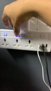 RakanKu MALAYSIA 6in1 2500W LED Light Universal 3 Pin Adapter Power Socket T Adapter USB Ports Fire Protector Socket Outlet Plug Converter Soket Palam 插座