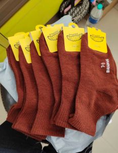 ถุงเท้านักเรียน ราคาประหยัด ถุงเท้าสีน้ำตาล