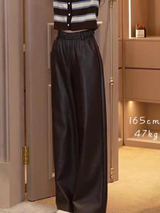 Donna เสื้อผ้าผู้หญิงฤดูใบไม้ร่วงใหม่ กระโปรงสั้น PU ทรงหลวมสไตล์เกาหลี เอวยางยืด ความยาวปกติ ผ้าฝ้ายผสม