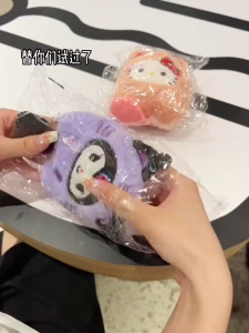 Sanrio Plush Keychain 🔑 三丽鸥钥匙扣毛绒 Gantungan Kunci Patung Gantung Comel Kartun Aksesori Beg Soft Fluffy Toy Plushie Kuromi Melody Doll Gift