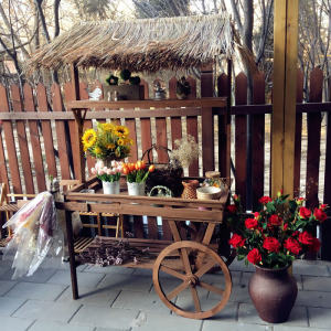 Rustic Country Vintage Wooden Flower Cart Display Shelf Hand-Pulled Vegetable Basket Window Decoration Storage Rack Home Decor
