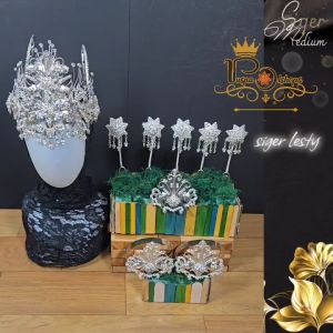Mahkota Mewah Sunda: Desain Pengantin Sunda & Aksesoris