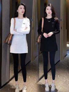 เสื้อยืดคอกลมแขนยาวทรงหลวมสไตล์ฤดูใบไม้ผลิสำหรับผู้หญิง แฟชั่นลำลอง เสื้อตัวบนทรงเข้ารูปทรงเข้ารูป เสื้อผ้าทำงาน