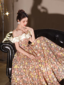 ชุดราตรีไหล่เดียวหรูหรา ชุดแต่งงาน ชุดราตรี ชุดยาว ผ้าฝ้ายผสม กระโปรงทรงเอ แขนกุด คอวี กระโปรงทรงเอ