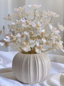 Acrylic DIY Beading Magnolia Material Kit: Home Decor Solutions